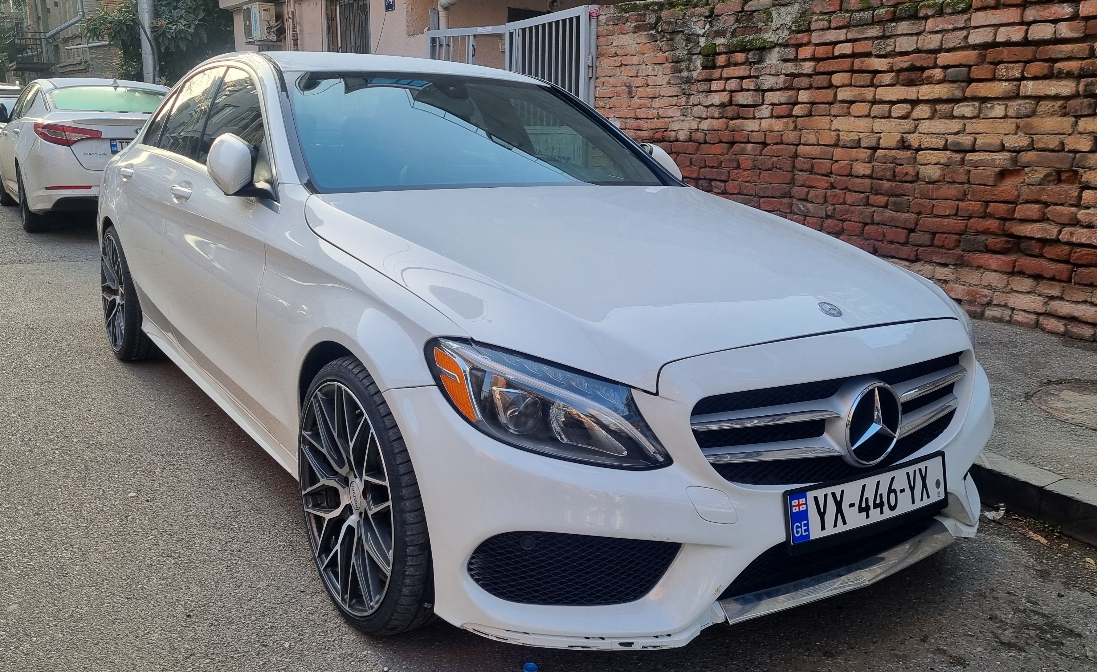 C300