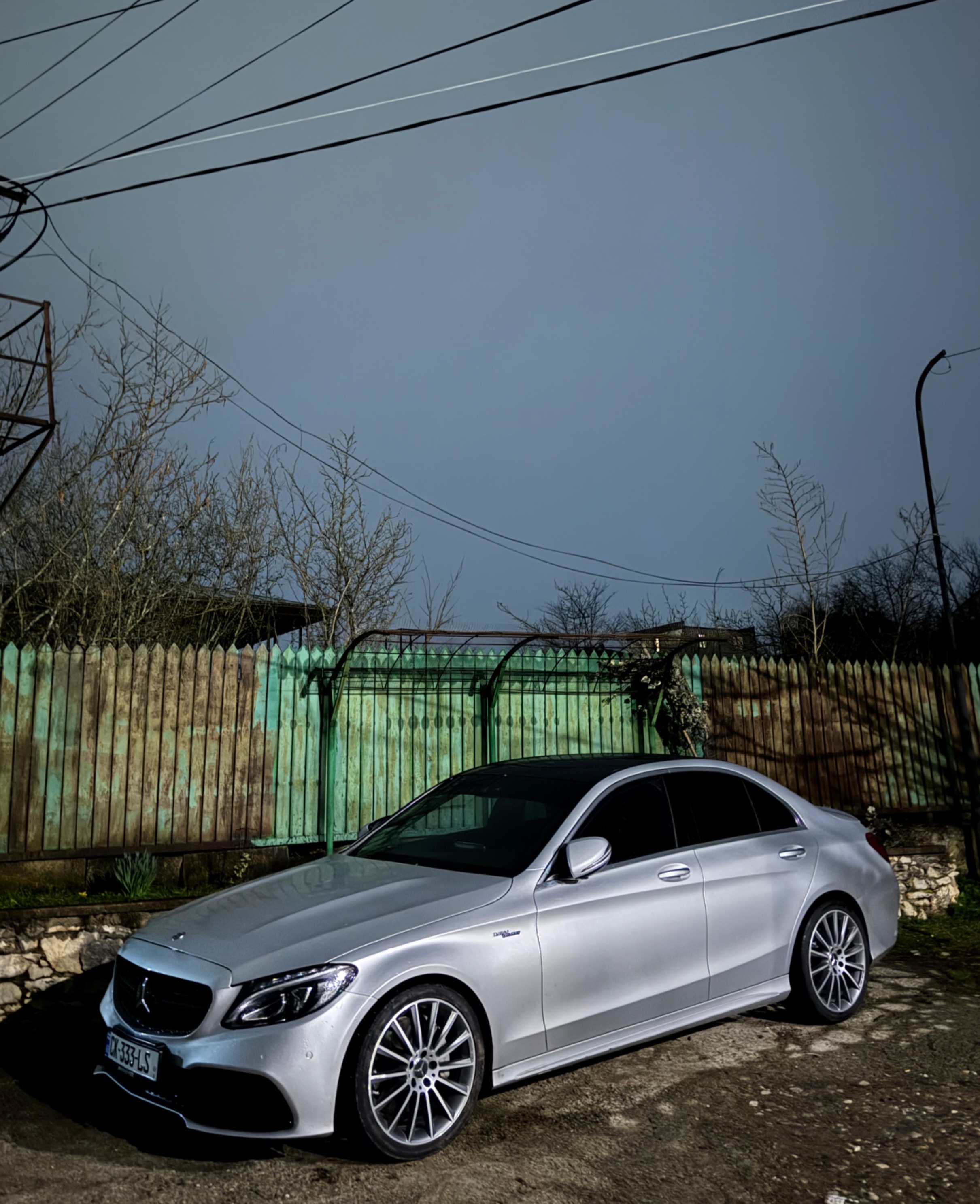 C300